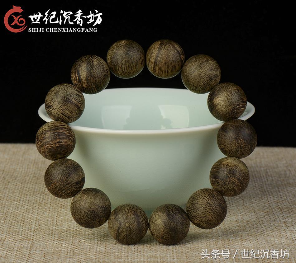 如何鉴别沉香手串的真假图解,怎样区分沉香是真货还是假货