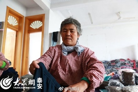 这个村一条秋裤卖全国闯出振兴路,厉害这个村凭一条虾走上了致富路