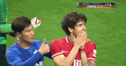 足球里有什么比较有意思的梗,足坛有哪些伪球迷著名的梗