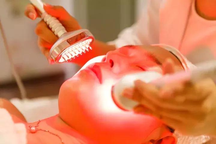 童话般Tiffany蓝！全球第1家抗衰门店落户天津！终于被我找到了！