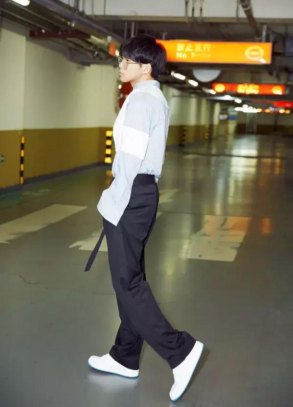 半个娱乐圈的女星都爱他?你绝对想不到他到底有多火!