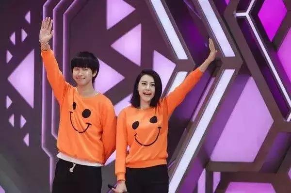 半个娱乐圈的女星都爱他?你绝对想不到他到底有多火!