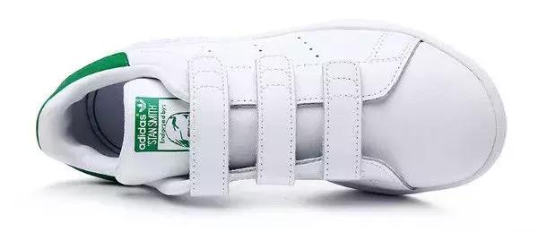 小孩的鞋子今年的新款,孩子的鞋都小了