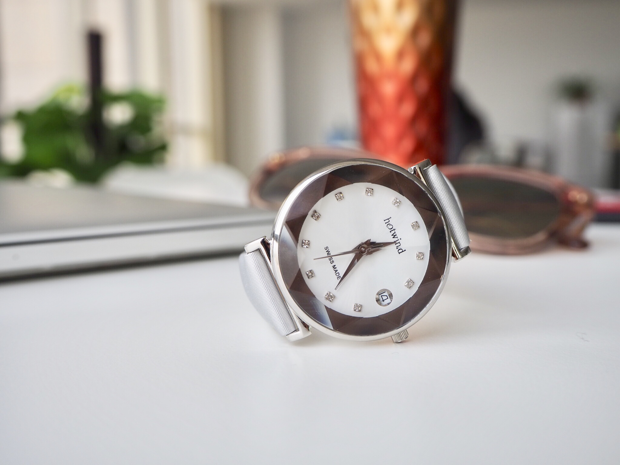 瑞士轻奢腕表 (瑞士高级腕表)