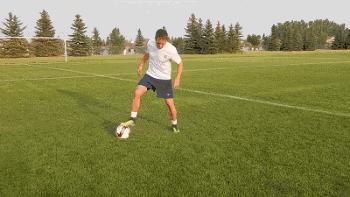 足球如何提高脚下频率和球感,初学者60分钟足球训练课