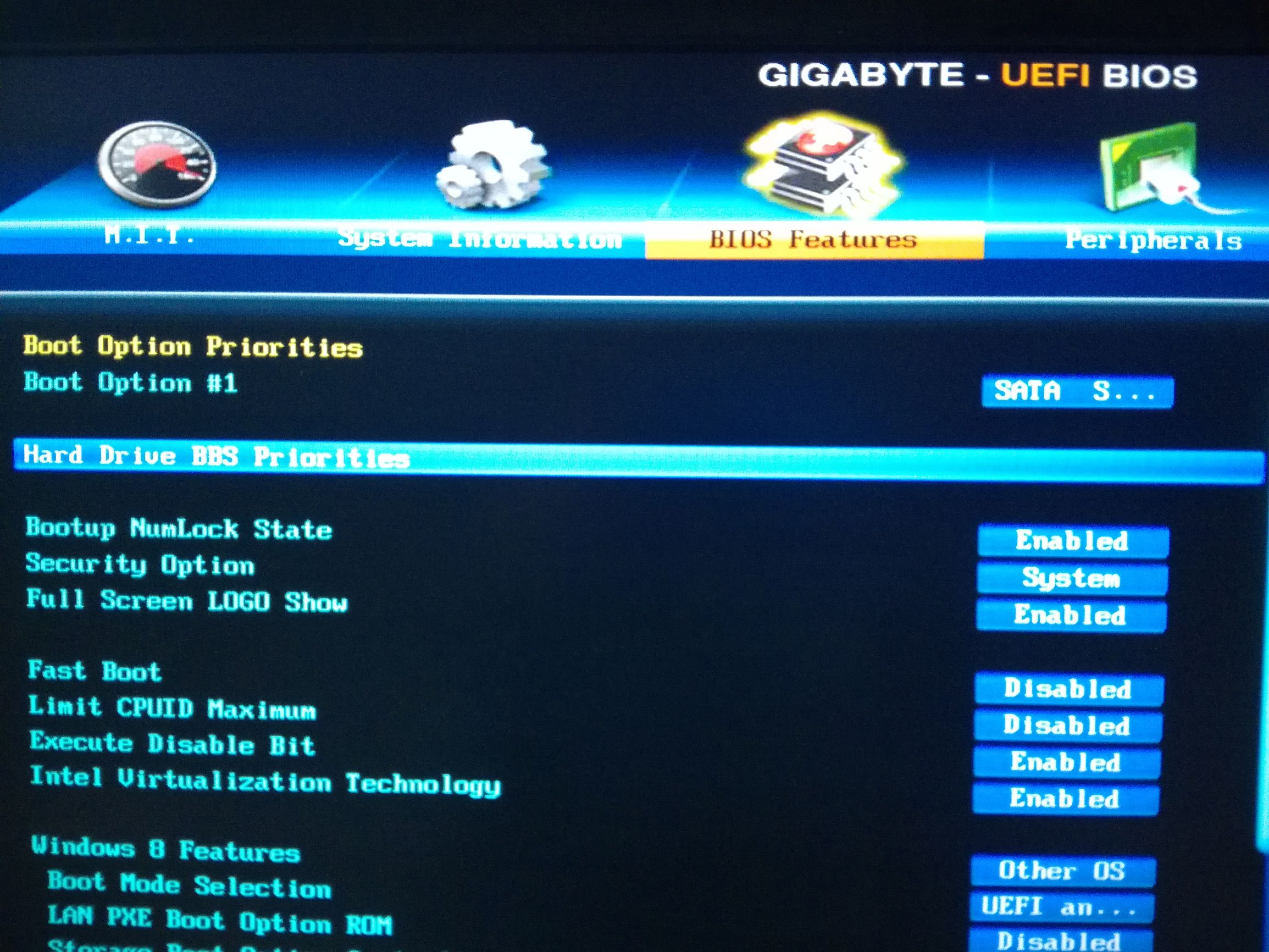 小白之家技术员u盘装系统教程,小白一键u盘装系统给硬盘分区