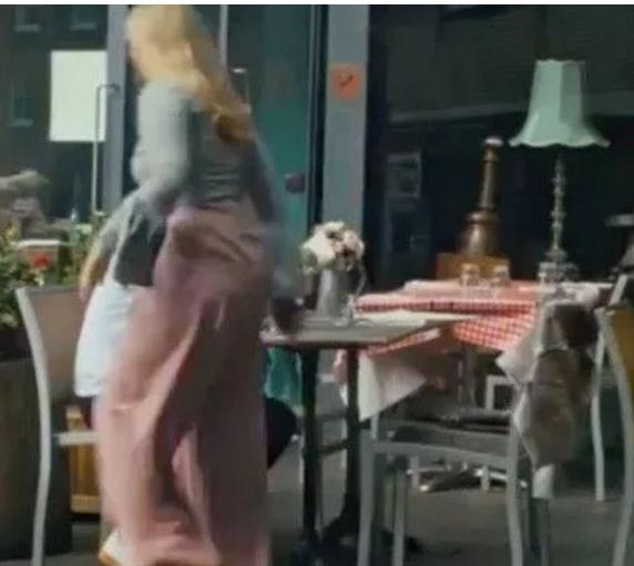 “女为悦己者容”绝对是千年*局骗**，新加坡妹纸中招了吗？