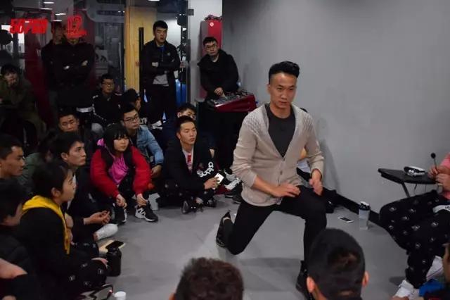 高级健身教练学费一般多少,高薪健身教练无基础可培训