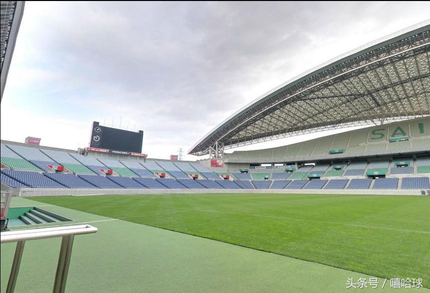 俱乐部都要建专业球场?看看日本J1联赛的球场,还是老实搞青训吧