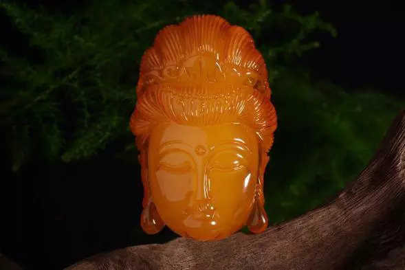 蜜蜡的种类及图片介绍,蜜蜡的种类及价值及图片