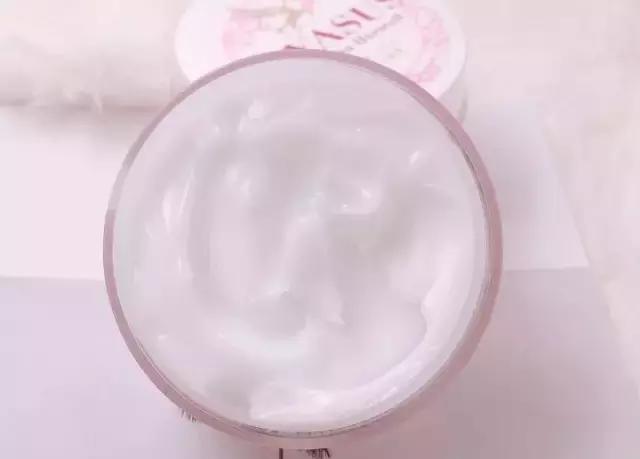 冬天严重干燥推荐一款身体乳,身体干燥推荐身体乳便宜