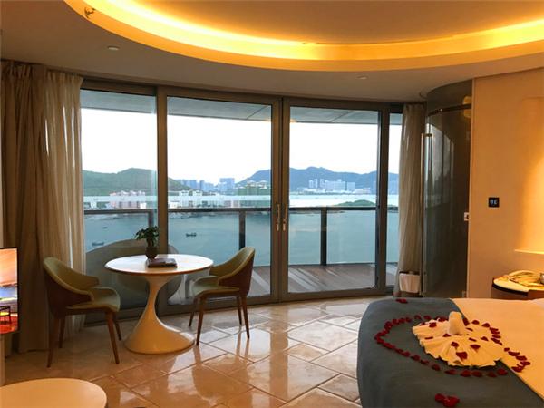 我到过许多地方是指哪里,我去过的地方皆是你看过的风景