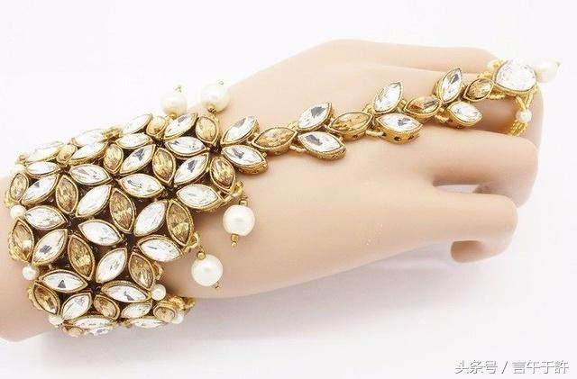 如何挑选钻石手链,钻石手链怎么分真假