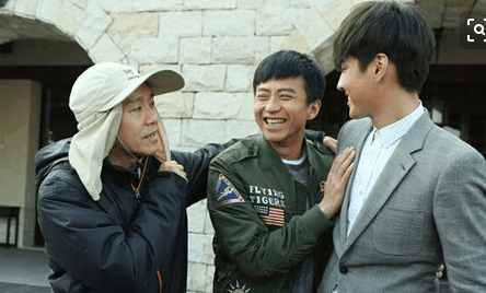 周星驰和酱爆经典片段,周星驰称酱爆是天生的戏剧家