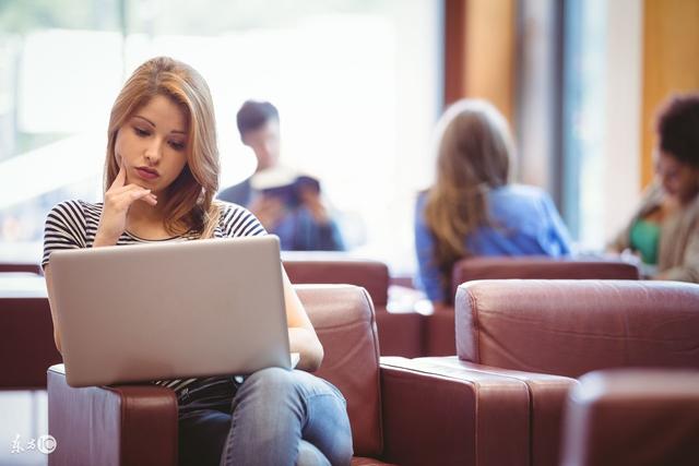 大学女生如何拒绝喜欢的人视频,大学女生如何看待搭讪