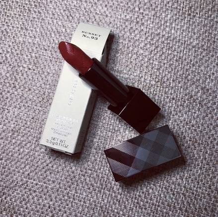 有热门色，也有冷门色，这20支是我最近爱用的口红~