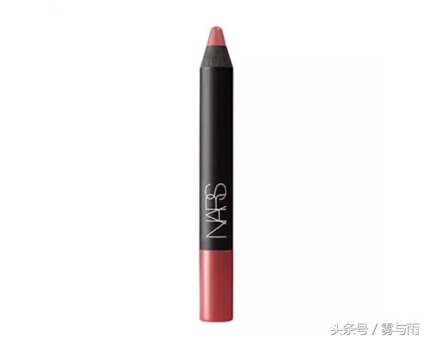 秋冬皮肤黄用什么颜色的口红,最适合春夏的口红大牌色号