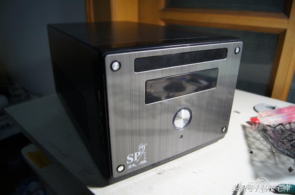 联想一体机拆机改台式电脑,旧联想笔记本改造小主机