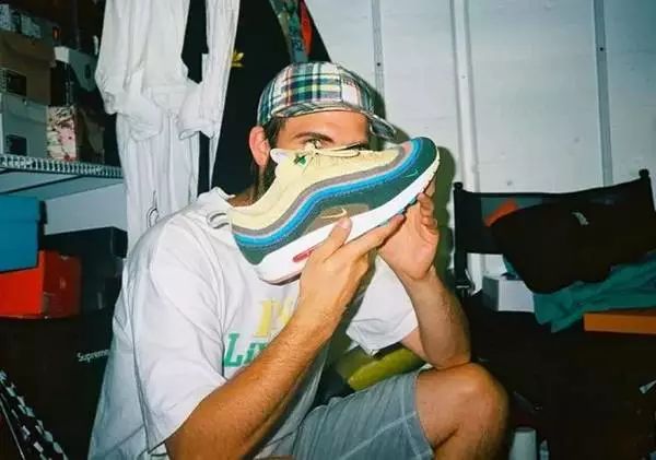 nikeyeezy有几款,nikeyeezy最开始多少钱