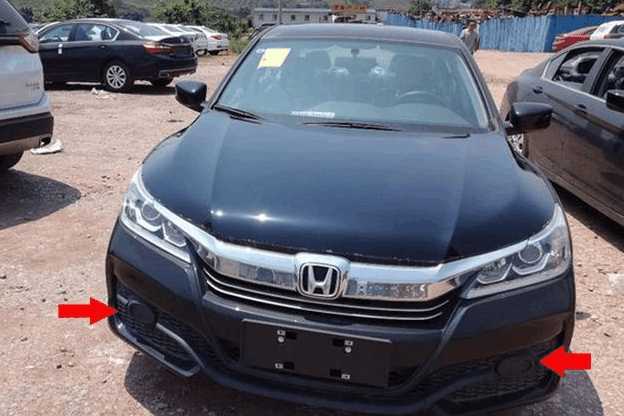 十代雅阁跟十代半雅阁减配的地方,偶遇雅阁