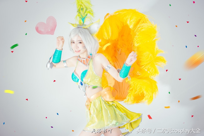 美女小姐姐cos妲己热情桑巴,王者荣耀夏日游戏节妲己cos