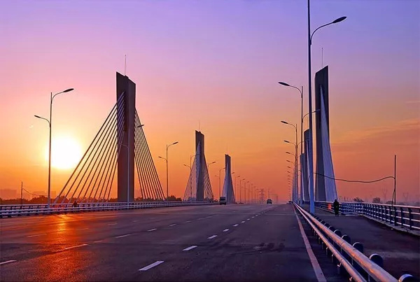 鍦ㄦ矆闃抽亣瑙佷綘鏄垜鐨勭紭,鍦ㄦ矆闃抽亣瑙佺浉鐖变竴杈堝瓙鐨勪汉