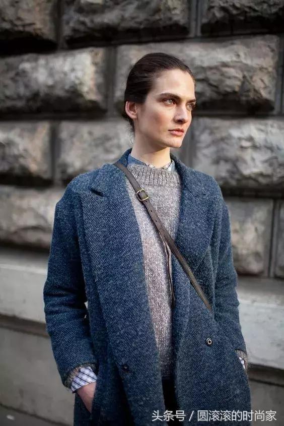 呢子大衣起球了怎么拯救,大衣起球了怎么修复