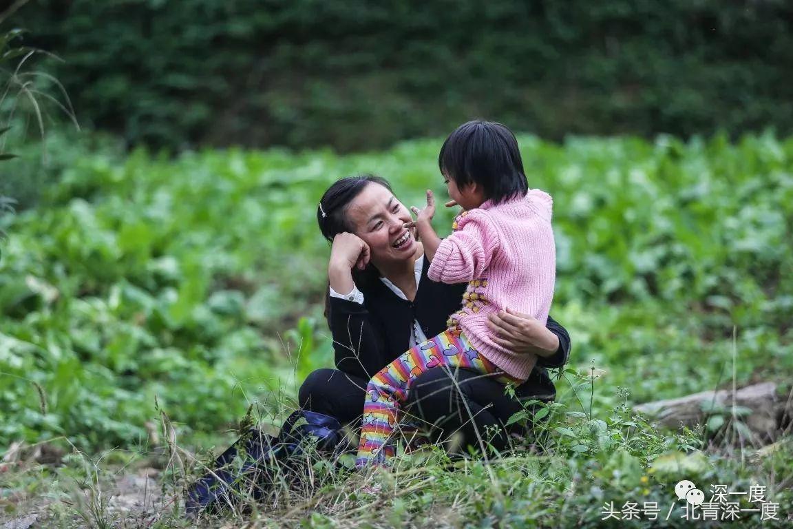 鹿晗泥坑,鹿晗在泥坑里