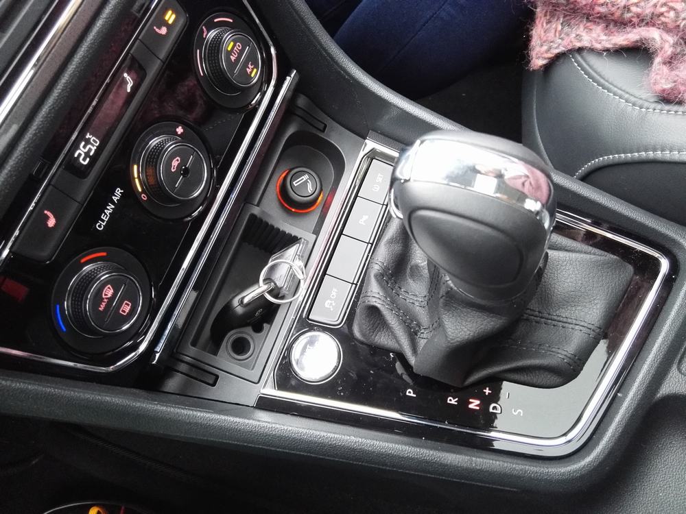 新朗逸为什么不如老朗逸,新朗逸质量如何能买吗