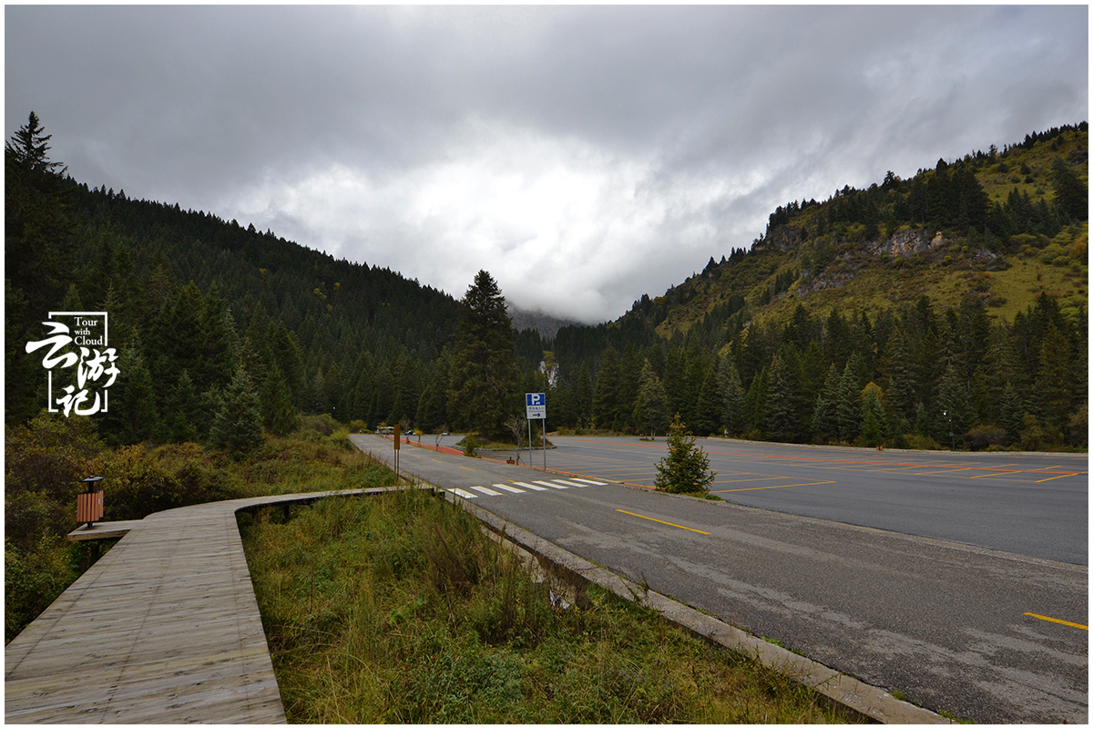 川西小环线4天自驾最佳红叶路线,川西红叶
