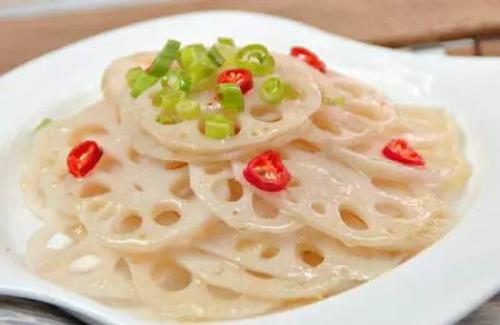 12个月宝宝辅食胡萝卜,12个月宝宝辅食和奶怎么安排