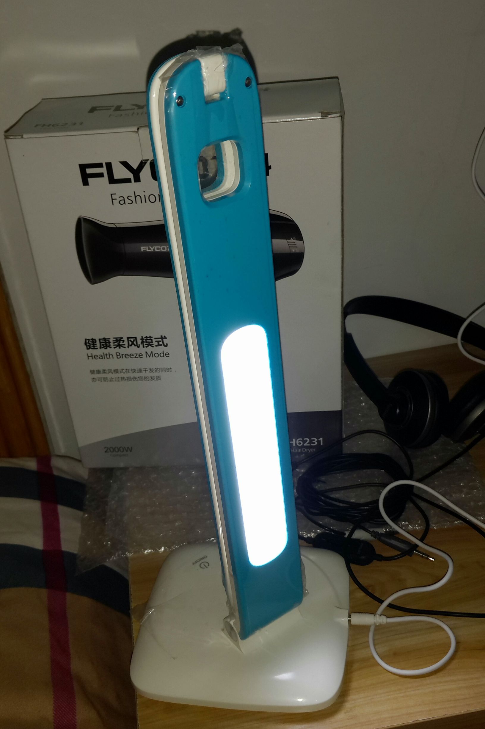 雅格无极调光台灯拆解,雅格学习台灯怎么调光