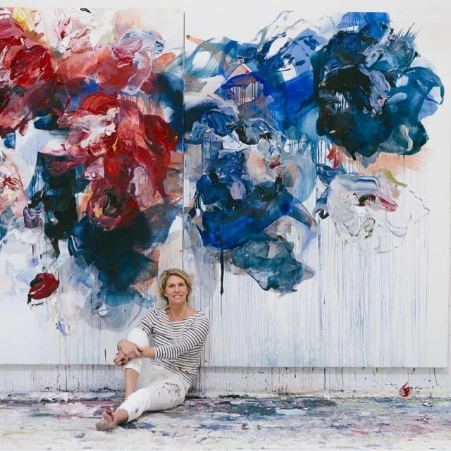 绝不瑟缩于人生的安全角落，只做自由炽烈的花朵