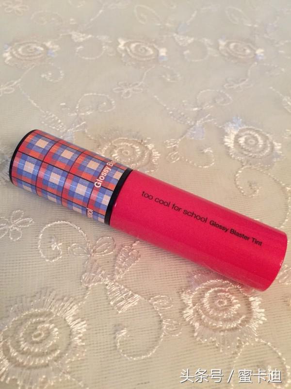 作为一个女孩子,我们应该要有很多唇膏,评测一下我收集的唇膏