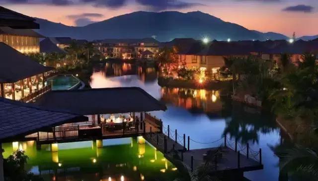 三亚住宿攻略酒店预订,三亚12月份酒店推荐