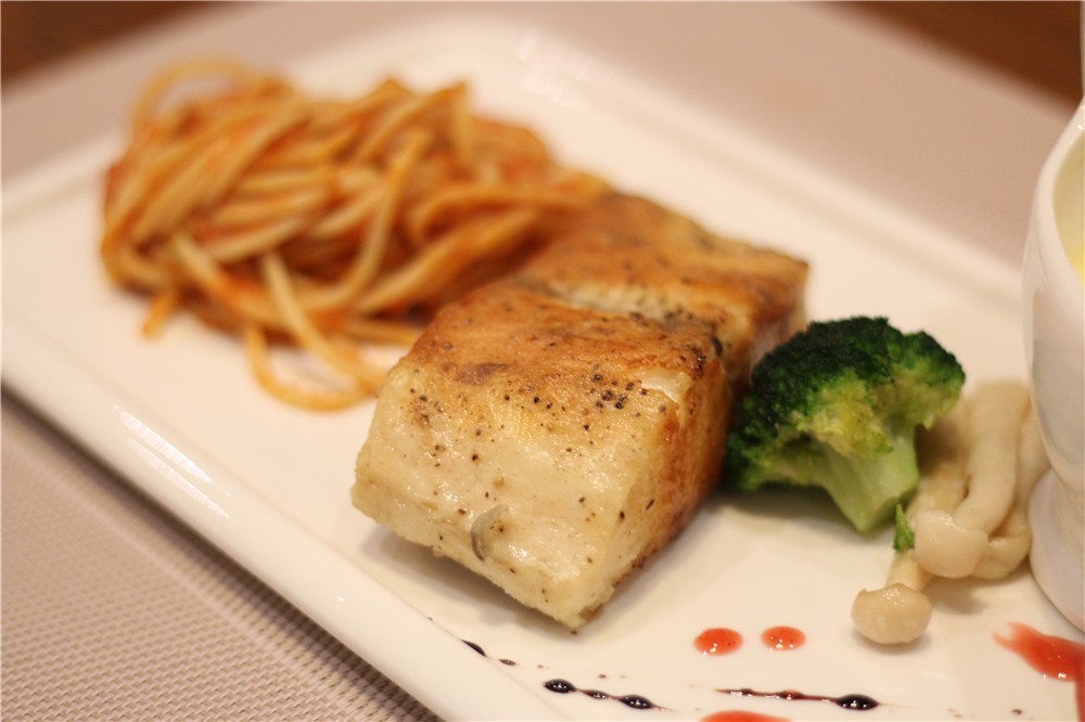 闺蜜相聚出游,闺蜜小聚好去处酒店