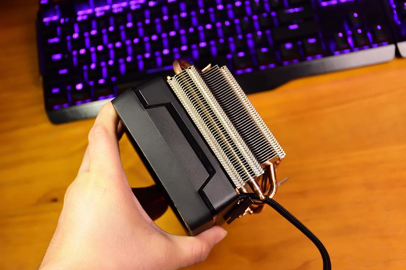 rogstrixb365fgaming开箱,rogstrixx370超频