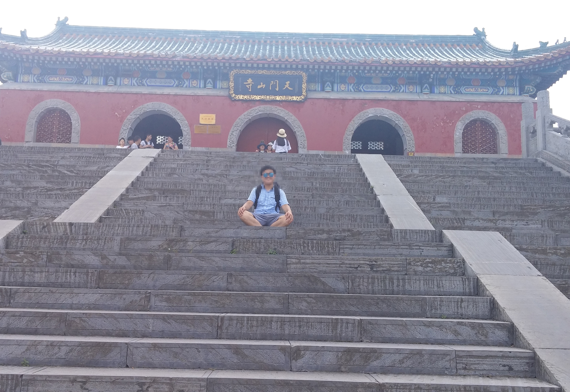 张家界天门山玻璃栈道1日游览,张家界天门山玻璃栈道三日游攻略