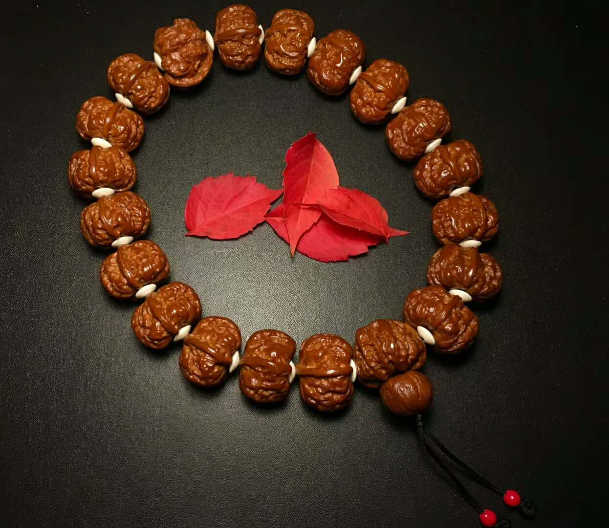 三种常见的核桃串,野生小核桃串什么样的好