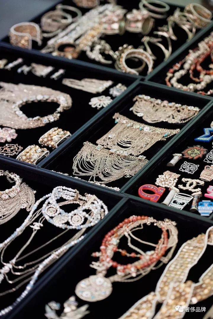 宋慧乔穿衣风格2018,宋慧乔香奈儿外套