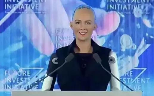 砸了你的饭碗，却让这些人身价大涨！