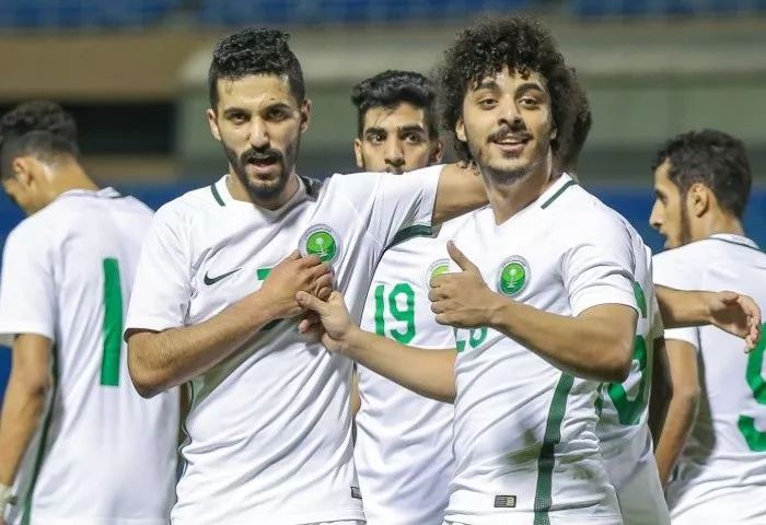 不坠青云志|U22男足本月战强敌南松巴顿魏震领衔