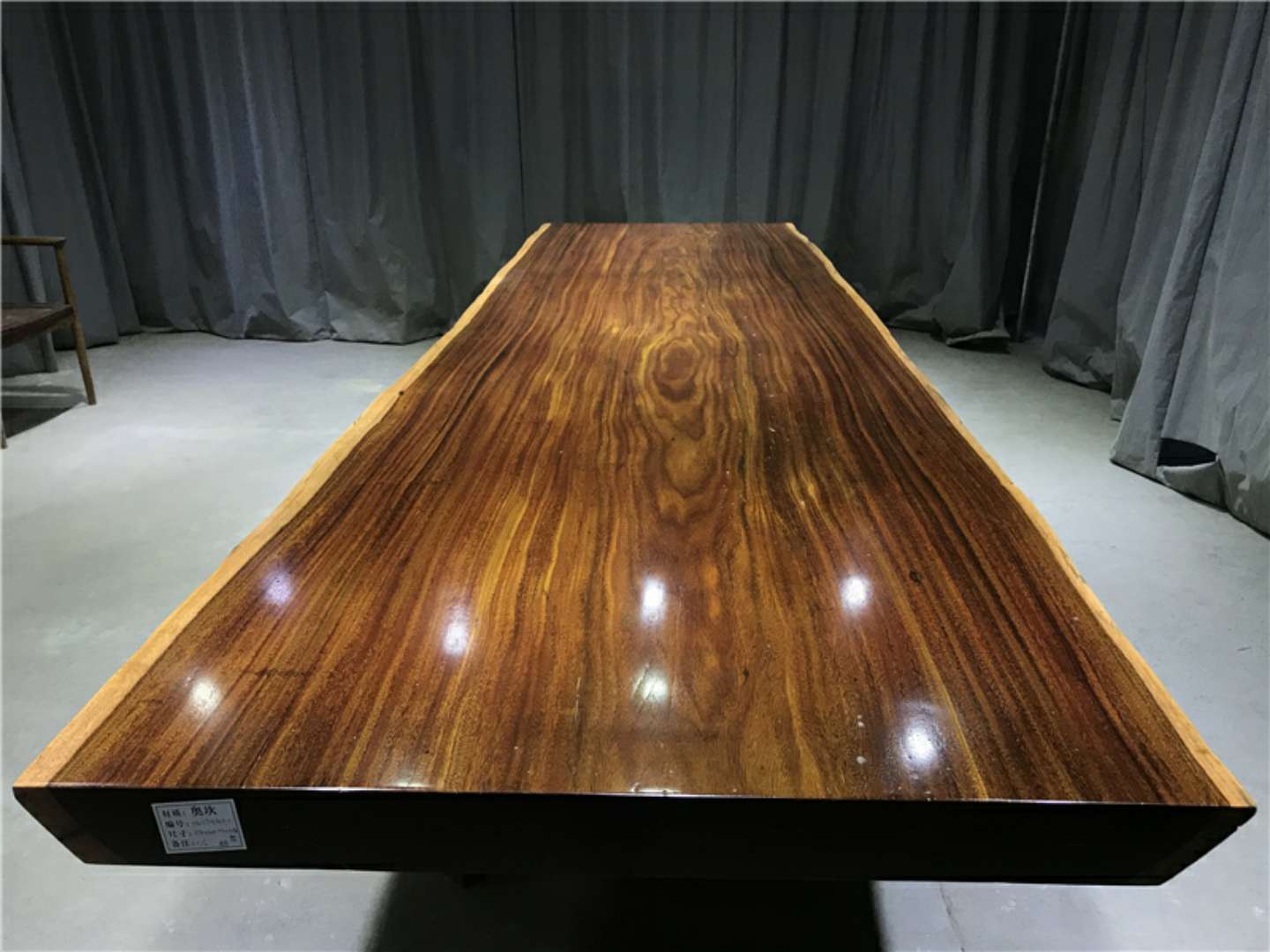 实木大板桌怎么可以这么好看,实木大板桌为什么比成套大板桌贵