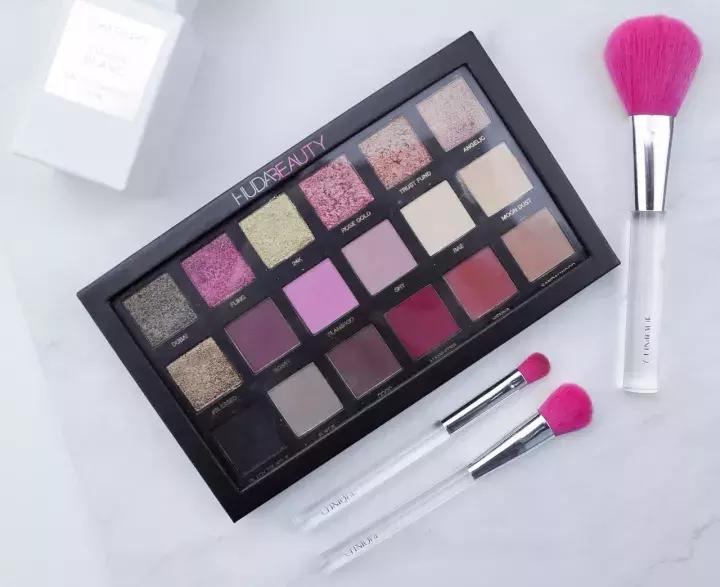 想拥有一个好的妆容,想拥有很多tf眼影色号