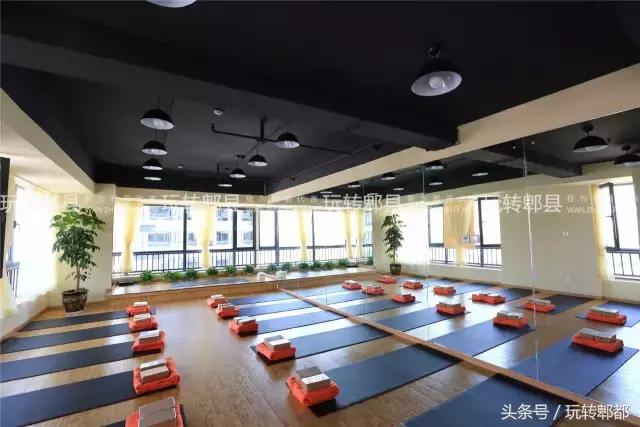 郫都区瑜伽推荐,郫都龙湖瑜伽馆