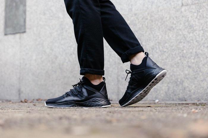 cba郭艾伦转会了吗,cba郭艾伦詹姆斯