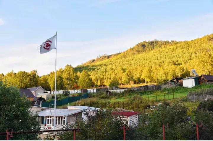 坐火车穿越俄罗斯西伯利亚,欧洲火车途经小镇