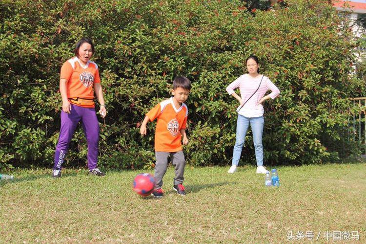 雄鹰少儿足球,雄鹰足球小将