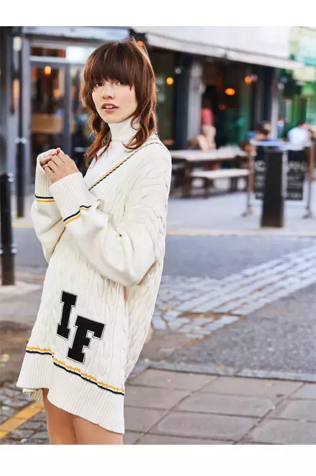 和moco齐名的女装牌子有哪些,moco旗下品牌有哪些