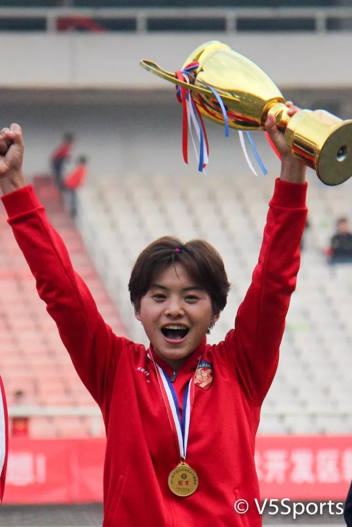 女足王霜在权健踢过球吗,王霜在大连权健的感慨